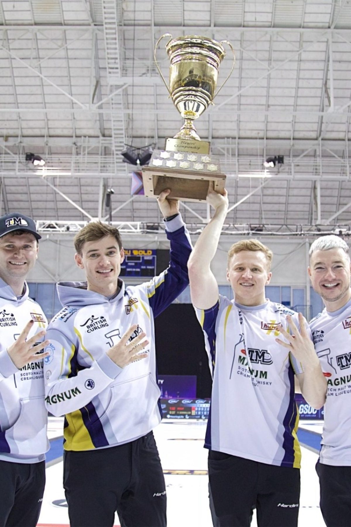 throwback-thursday-mouat-wins-2025-players-championship-on-spectacular-shot.Click to read full article.