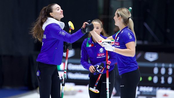 stefania-constantinis-team-splitting-up.Click to read full article.