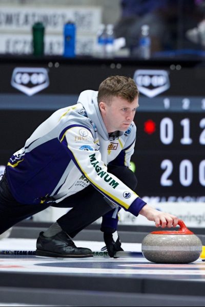 mouat-executes-perfect-draw-for-two.Click to read full article.