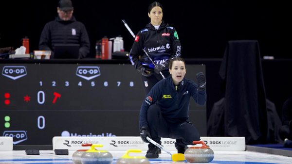 einarson-earns-win-in-challenging-game-against-former-teammate-sweeting.Click to read full article.