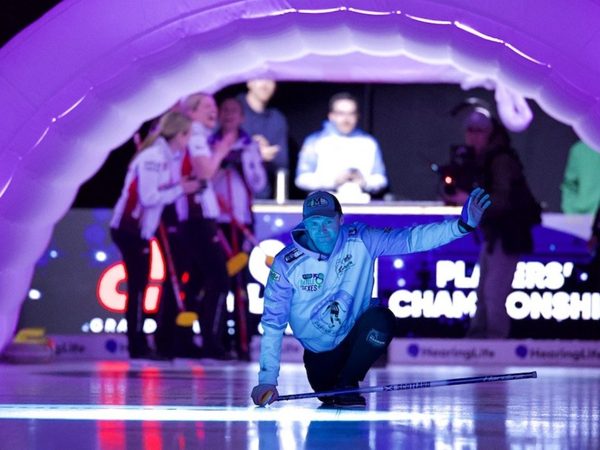 rio-mare-battle-of-the-sexes.Click to read full article.