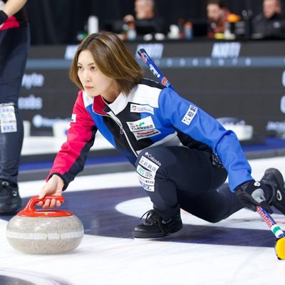 sayaka-yoshimura-retires-from-competitive-curling.Click to read full article.
