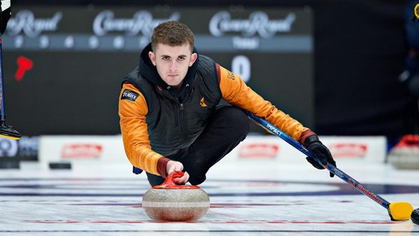 casper-with-two-great-shots.Click to read full article.