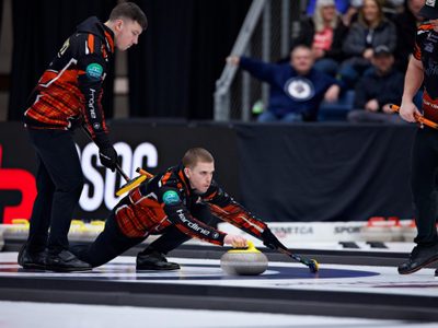 whyte-henderson-win-third-straight-scottish-titles.Click to read full article.