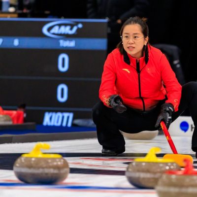 were-trying-to-become-the-best-in-the-world-an-inside-look-at-chinas-womens-curling-dream.Click to read full article.