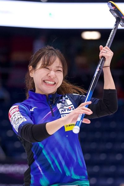 chattin-with-a-captain-chinami-yoshida.Click to read full article.