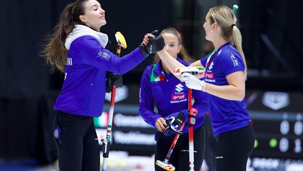stefania-constantinis-team-splitting-up.Click to read full article.